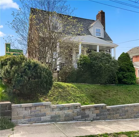 1364 Simona Dr, Pittsburgh, PA 15201