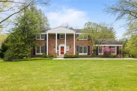 29 Easton Rd, Pittsburgh, PA 15238