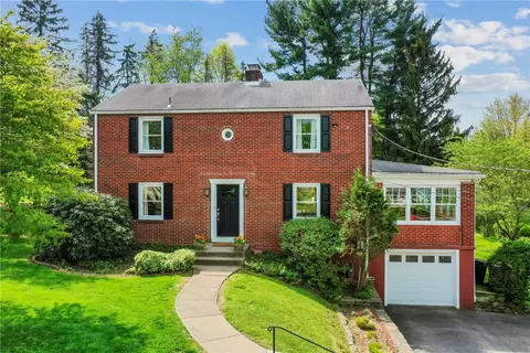 6 Schenk Ter, Pittsburgh, PA 15215
