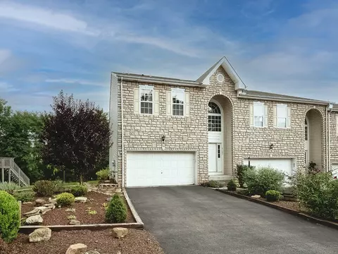 2107 Shawnee Dr, Washington, PA 15301