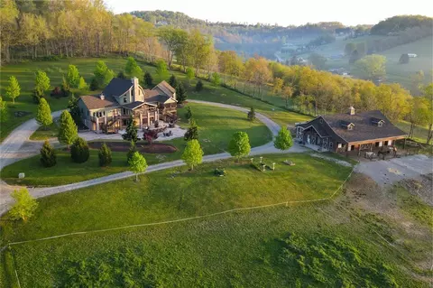 1301 Brush Run Rd, Washington, PA 15301