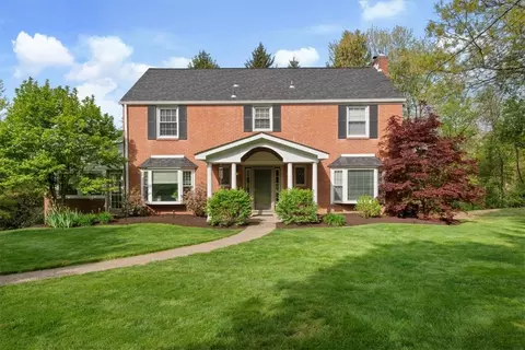 4015 Lord Lyon Dr, Gibsonia, PA 15044