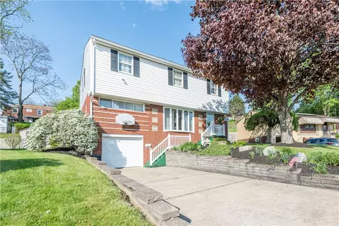 154 Bost Dr, West Mifflin, PA 15122