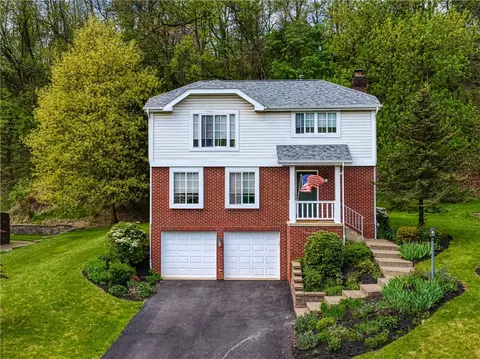 44 Colony Oaks Dr, Pittsburgh, PA 15209