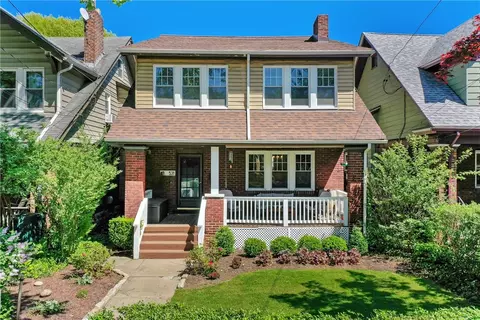 531 Peebles St, Pittsburgh, PA 15221