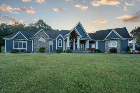 278 Fryes Rd, Ruffs Dale, PA 15679