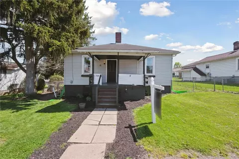 720 27th St, Blairsville, PA 15717