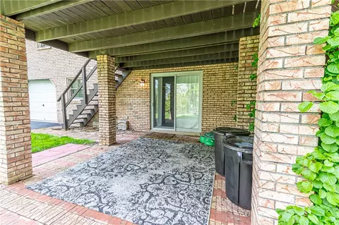 Exterior - 338 Jackson Dr, Apollo, PA 15613 photo 4 of 8