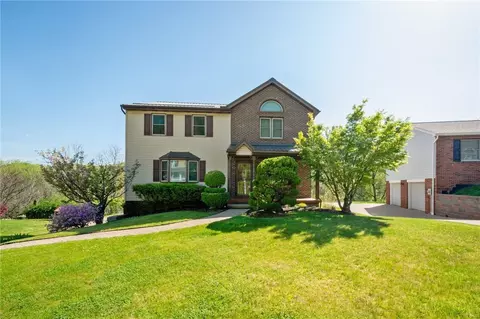 108 Sika Dr, Pittsburgh, PA 15239