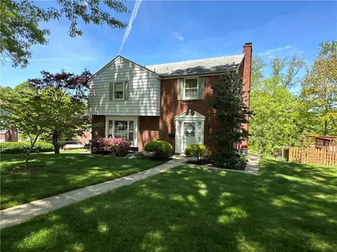 3309 Forest Rd, Bethel Park, PA 15102