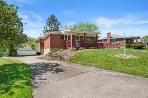 12260 Adams Dr, North Huntingdon, PA 15642