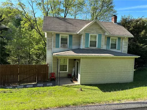 1012 Gringo Rd, Aliquippa, PA 15001