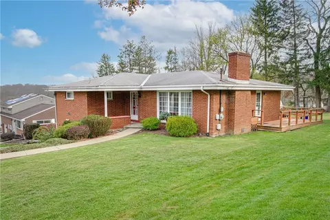 2575 Beverly Dr, Washington, PA 15301