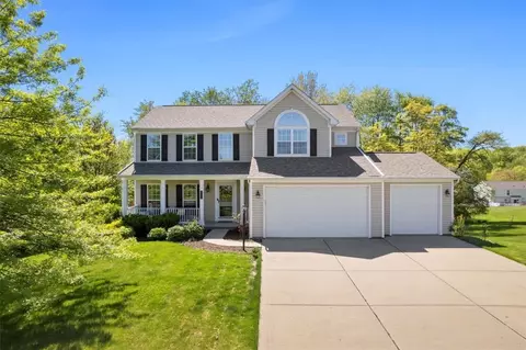 4308 Grandview Dr, Gibsonia, PA 15044