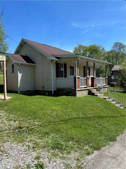 352 Spring St, Worthington, PA 16262