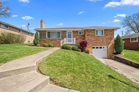 466 Orchard Spring Rd, Pittsburgh, PA 15220