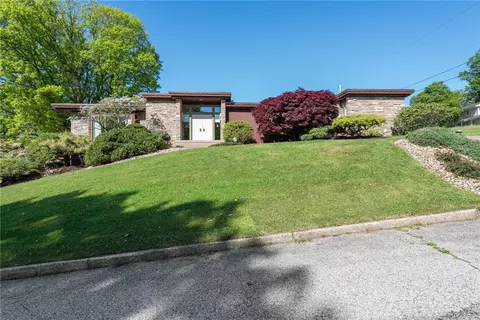 20 Cypress Ave, Greensburg, PA 15601