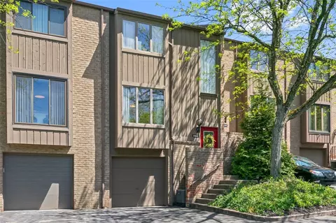 354 Hawthorn Ct, Pittsburgh, PA 15237