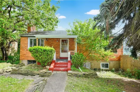 2509 Farkas Pl, Pittsburgh, PA 15218