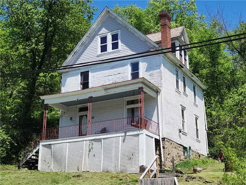 314 3rd, Webster, PA 15087