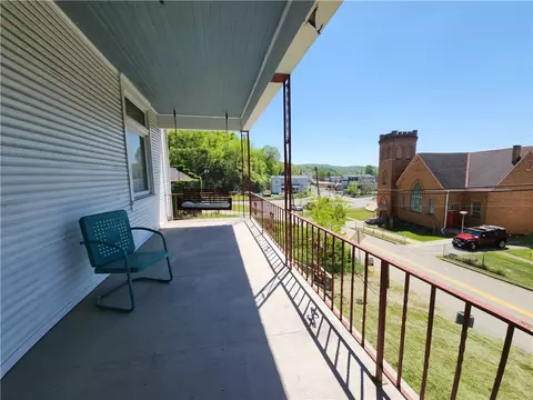 314 3rd, Webster, PA 15087 photo 2