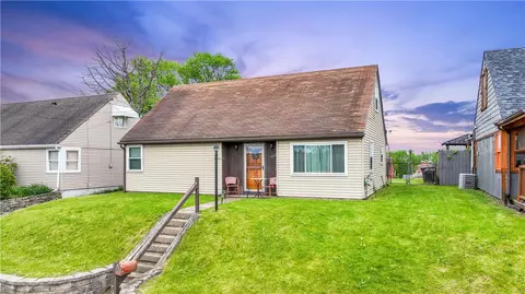 1429 Washington Blvd, Mckeesport, PA 15133