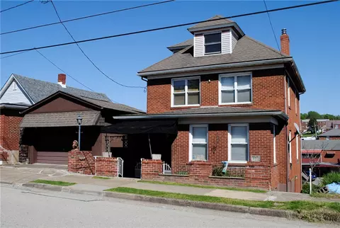 703 Wylie Ave, Jeannette, PA 15644