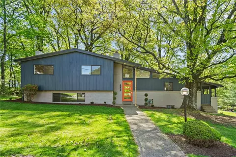 1349 Towerlawn Dr, Monroeville, PA 15146