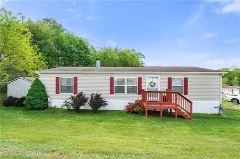 619 Deana Way, Rochester, PA 15074