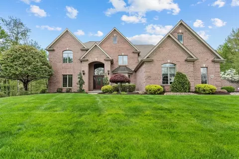 514 Langdon Dr, Gibsonia, PA 15044