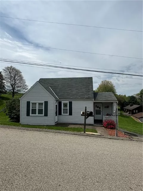 2316 Baloh St, Claridge, PA 15623