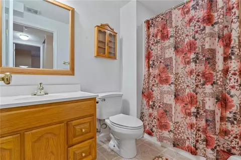 890 Castleview Dr, Irwin, PA 15642 photo 29