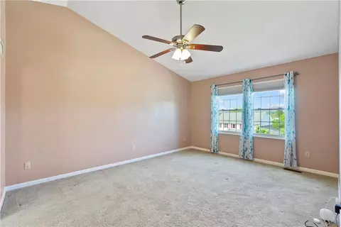 890 Castleview Dr, Irwin, PA 15642 photo 22