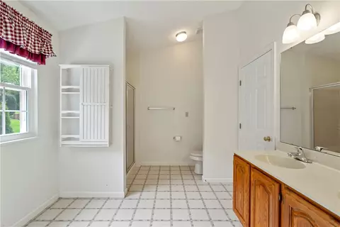 890 Castleview Dr, Irwin, PA 15642 photo 24
