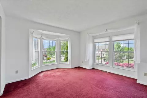 890 Castleview Dr, Irwin, PA 15642 photo 16