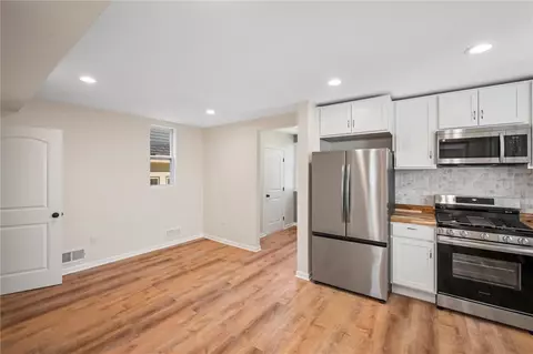 317 Anthony St, Pittsburgh, PA 15210 photo 9