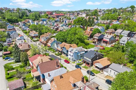 317 Anthony St, Pittsburgh, PA 15210 photo 44
