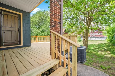 317 Anthony St, Pittsburgh, PA 15210 photo 33