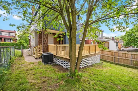 317 Anthony St, Pittsburgh, PA 15210 photo 36