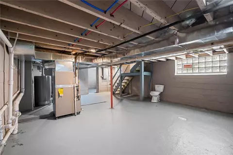317 Anthony St, Pittsburgh, PA 15210 photo 30