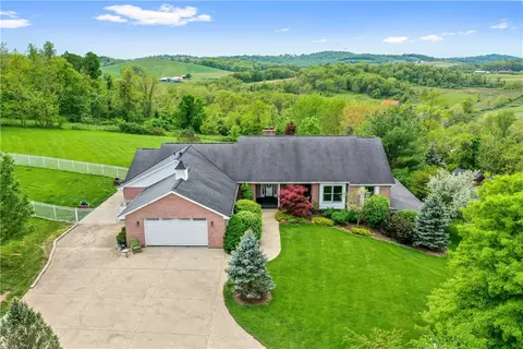 178 Buckingham Rd, Scenery Hill, PA 15360