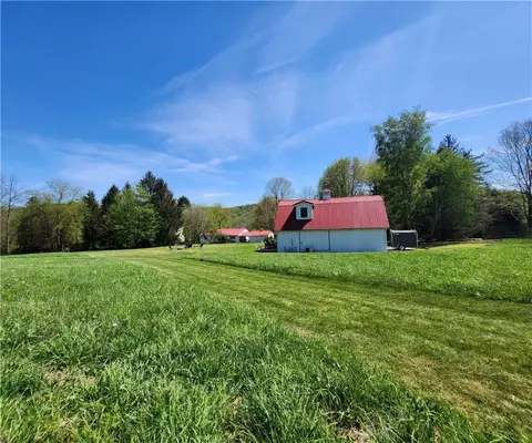 143 Cougar Ln, Ligonier, PA 15658