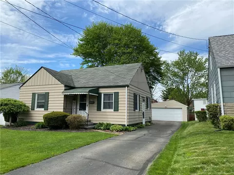 500 Smith Ave, Sharon, PA 16146