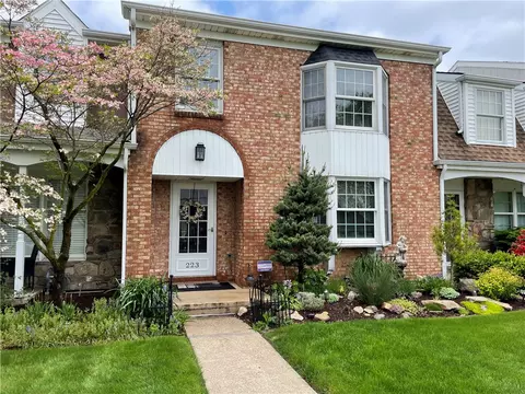 223 Georgetown Vlg, Indiana, PA 15701