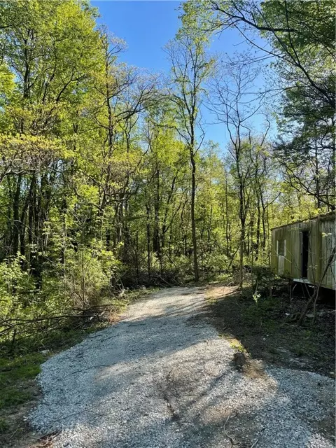 0 Split Dr, Burgettstown, PA 15021