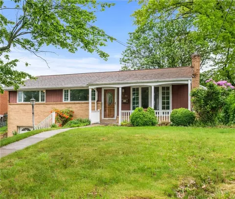 5384 Hacienda Dr, Pittsburgh, PA 15236