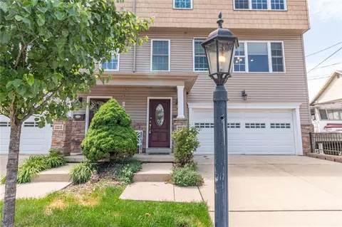 222 Arch St #F, Verona, PA 15147