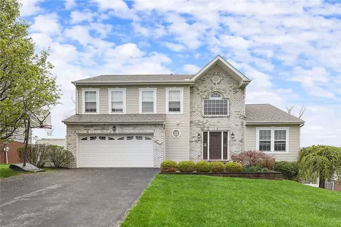110 Stratford, New Stanton, PA 15672