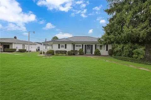 609 Frankfort Rd, Monaca, PA 15061