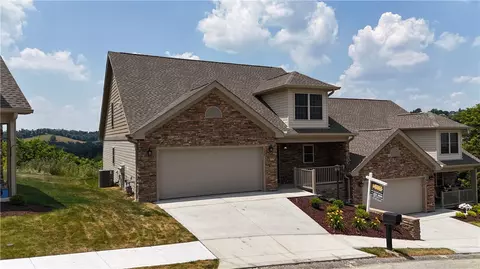 730 Sandstone Way, Belle Vernon, PA 15012